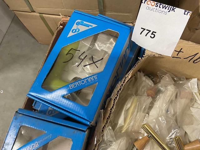Deurkrukken en handgrepen - afbeelding 5 van  8