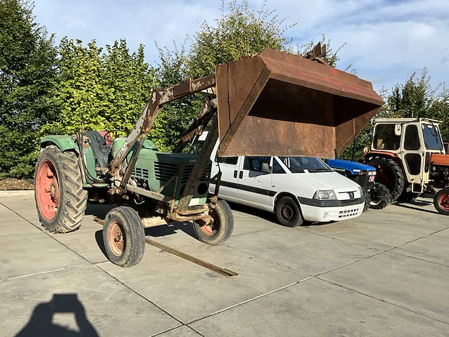Deutz d6006 tweewielaangedreven landbouwtractor - afbeelding 9 van  16