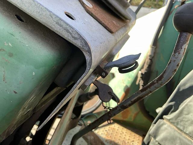 Deutz d6006 tweewielaangedreven landbouwtractor - afbeelding 16 van  16