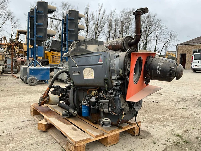 Deutz f4l1011 dieselmotor - afbeelding 1 van  16