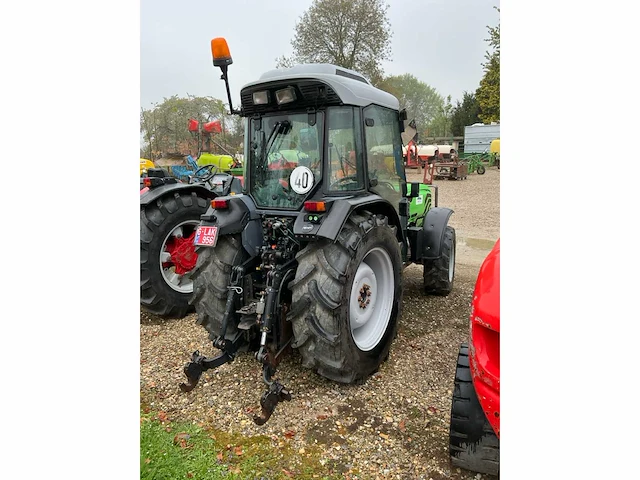 Deutz-fahr agroplus 100s tractor - afbeelding 8 van  13