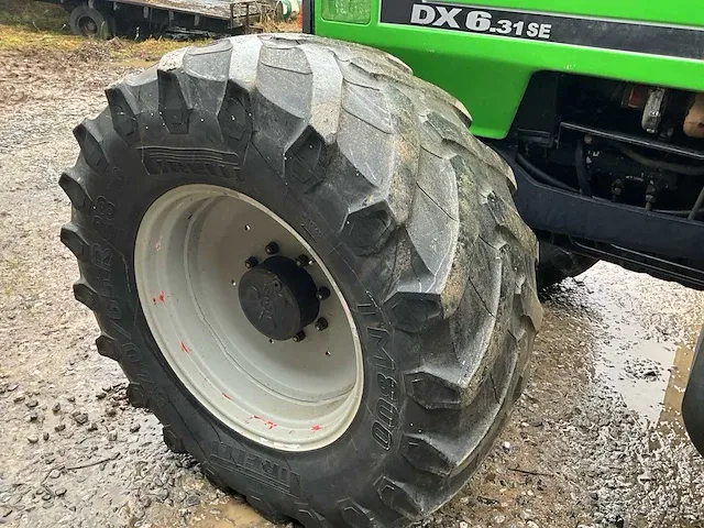 Deutz-fahr dx6.31se vierwielaangedreven landbouwtractor - afbeelding 16 van  27