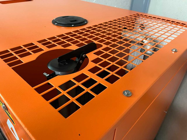 Deutz — leroy-somer 45 kva noodstroomaggregaat - afbeelding 30 van  42