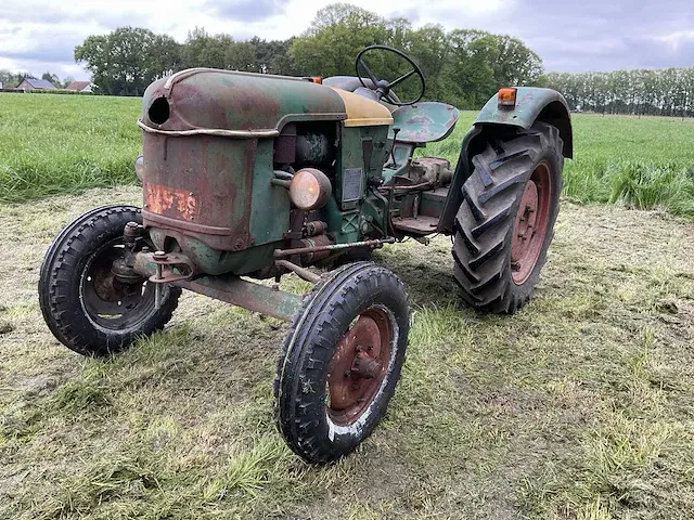 Deutz oldtimer tractor - afbeelding 1 van  18