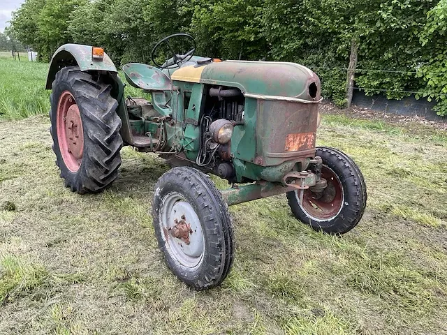 Deutz oldtimer tractor - afbeelding 16 van  18