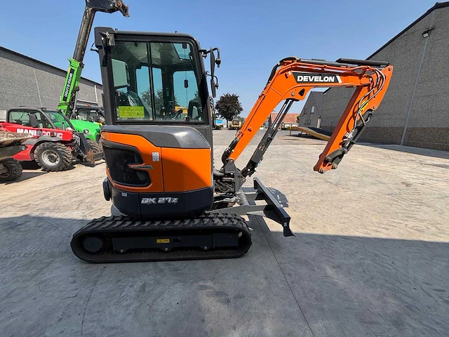 Develon - 2024 - dx27z-7 - minigraafmachine - afbeelding 21 van  26