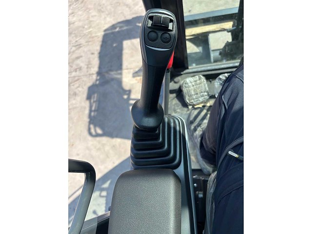 Develon - 2024 - dx27z-7 - minigraafmachine - afbeelding 9 van  26