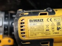 Dewalt 2x vijsmachine - afbeelding 4 van  5