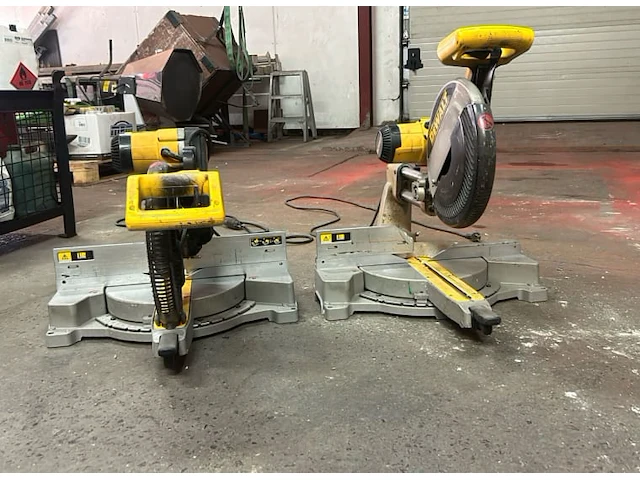 Dewalt 3 afkort-verstekzaagmachine (2x) - afbeelding 2 van  9