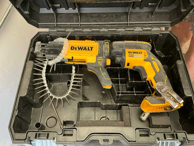 Dewalt accu- en elektrisch gereedschap - afbeelding 3 van  6