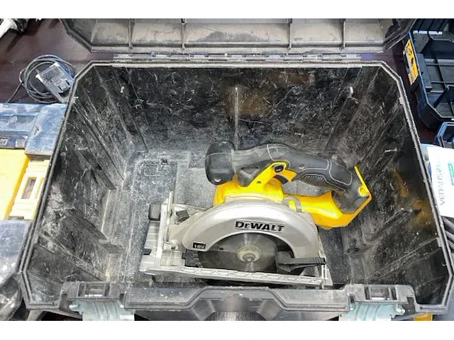 Dewalt accu cirkelzaag 18v - afbeelding 6 van  6