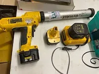 Dewalt accu kitspuit dc542 - afbeelding 1 van  3