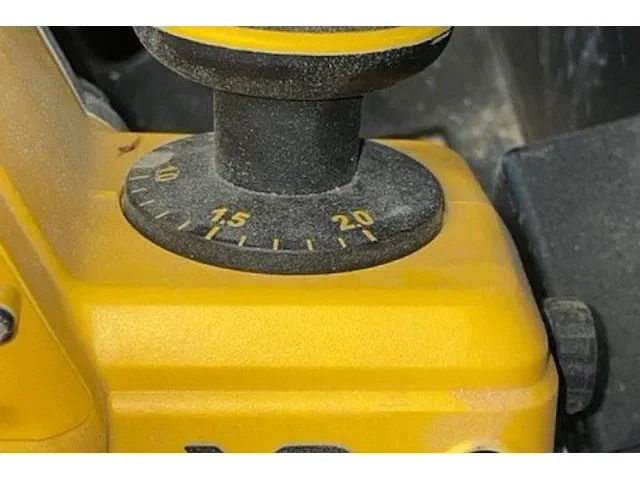 Dewalt accu schaafmachine - afbeelding 5 van  9