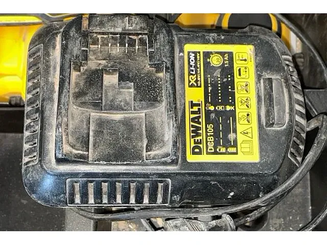 Dewalt accu schaafmachine - afbeelding 7 van  9