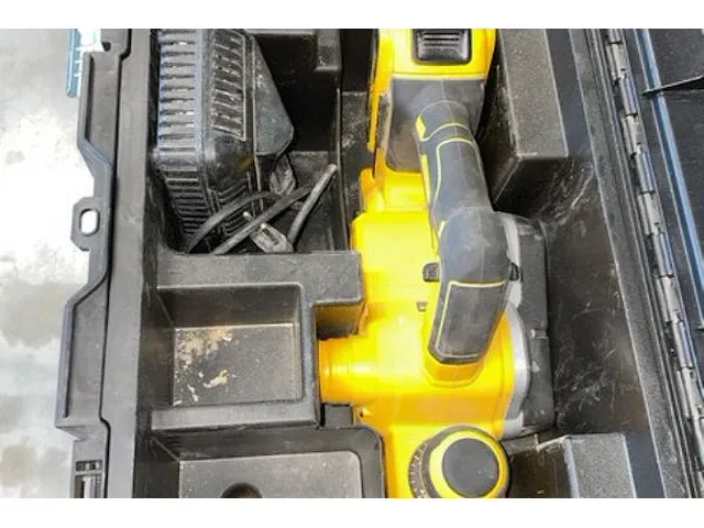 Dewalt accu schaafmachine - afbeelding 9 van  9