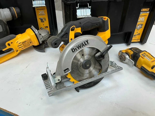 Dewalt accugereedschap (4x) - afbeelding 10 van  13