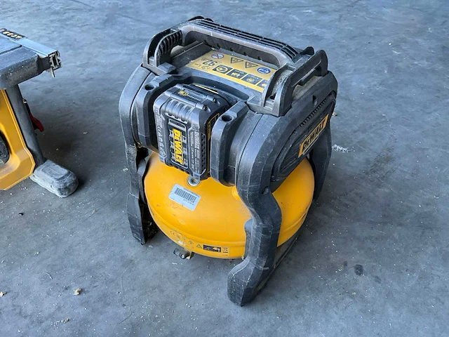 Dewalt accugereedschap - afbeelding 15 van  17