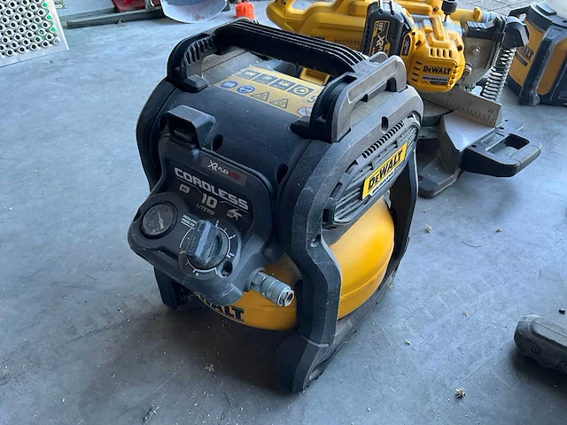 Dewalt accugereedschap - afbeelding 16 van  17