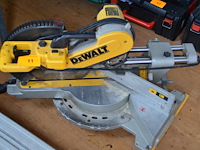 Dewalt afkort- en verstekzaag