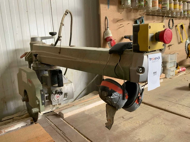 Dewalt afkortcirkelzaagmachine - afbeelding 4 van  9