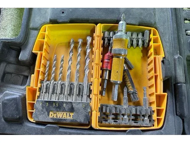 Dewalt boor en beitelset - afbeelding 2 van  6