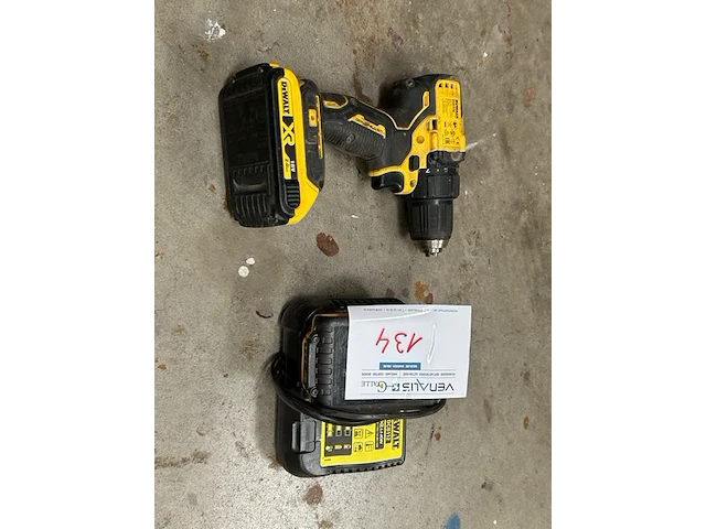 Dewalt boormachine - afbeelding 1 van  7