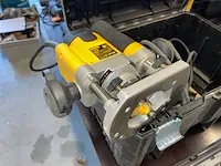 Dewalt bovenfrees - afbeelding 1 van  7