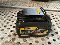 Dewalt compressor - afbeelding 6 van  7