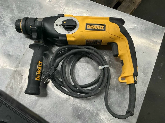 Dewalt d25124 elektrische boormachine - afbeelding 3 van  5