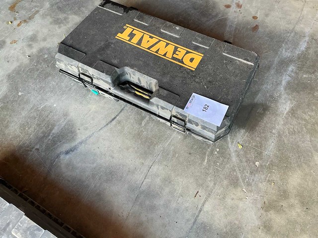 Dewalt dcgg571 accu-vetpomp - afbeelding 3 van  3