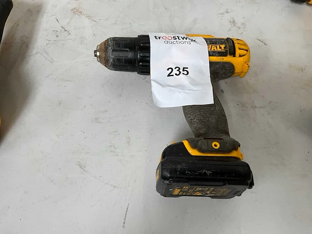 Dewalt divers gereedschap (4x) - afbeelding 6 van  9