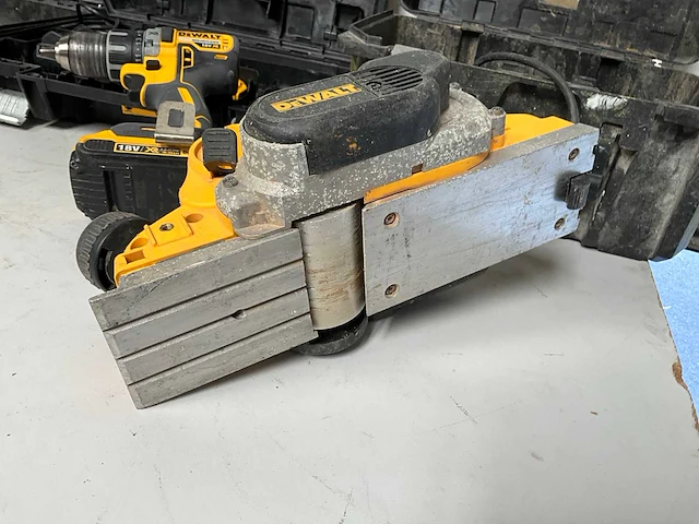 Dewalt diverse gereedschappen (3x) - afbeelding 10 van  15