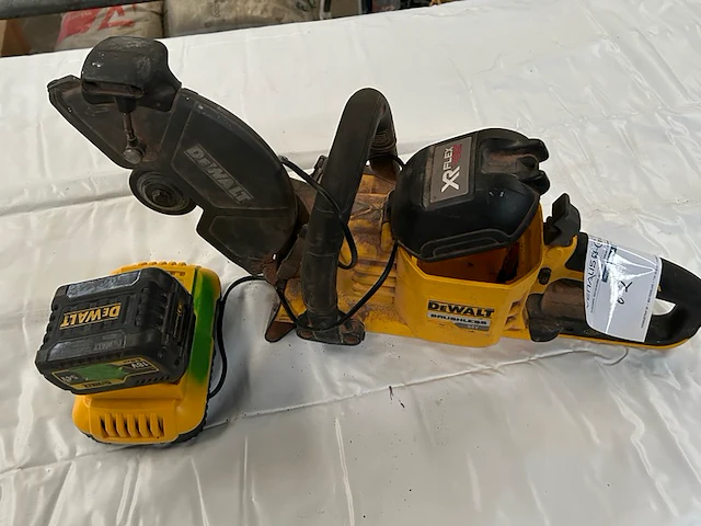 Dewalt doorslijper - afbeelding 1 van  5