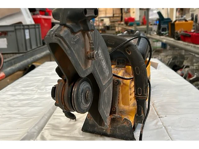 Dewalt doorslijper - afbeelding 2 van  5