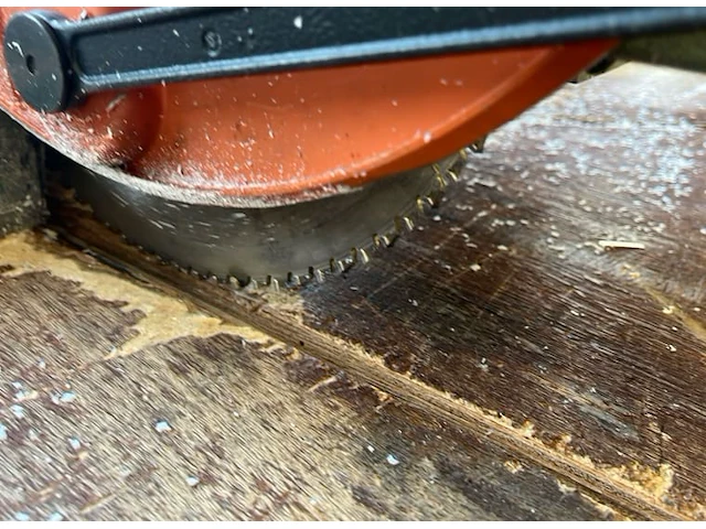 Dewalt dw 125 pendelzaag - afbeelding 3 van  7