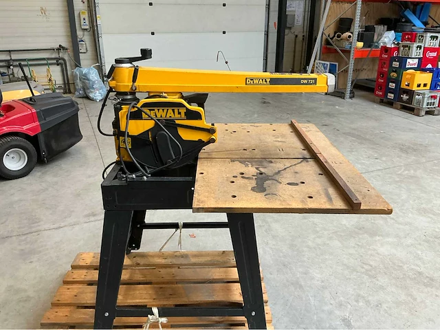 Dewalt dw 721 zaagtafel - afbeelding 4 van  8