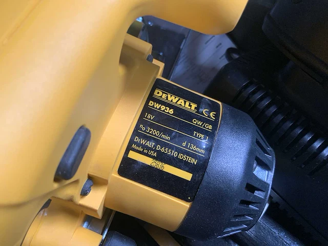 Dewalt dw 936 cirkelzaagmachine - afbeelding 3 van  5