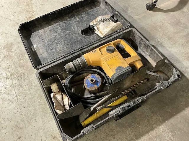 Dewalt dw570k boormachine - afbeelding 2 van  2
