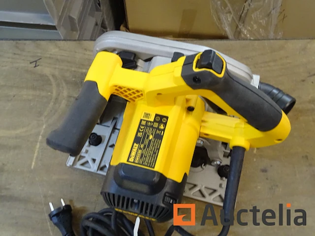 Dewalt dws520 qs invalzaag - afbeelding 2 van  11