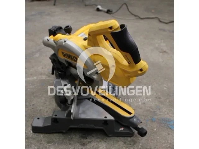 Dewalt flexvolt afkort-/verstekzaag - afbeelding 1 van  7