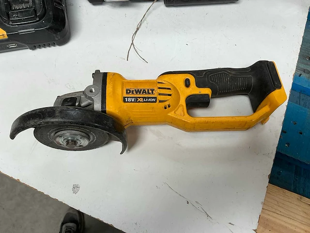 Dewalt gereedschappen (3x) - afbeelding 8 van  10