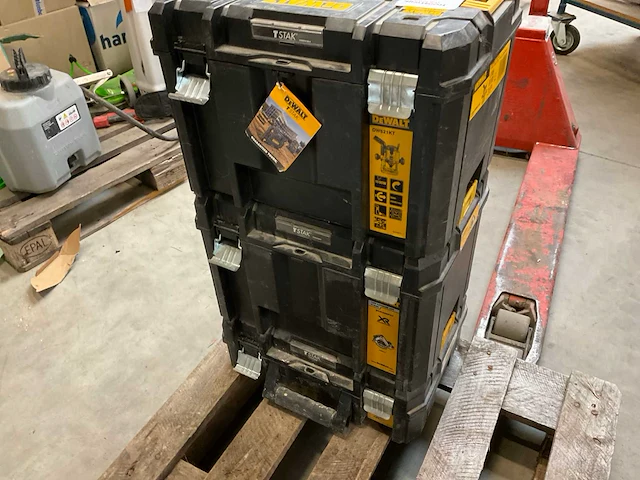 Dewalt gereedschapskoffer - afbeelding 2 van  3