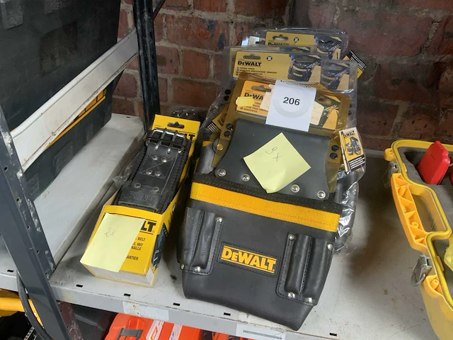 Dewalt gordeltas (9x) - afbeelding 1 van  5