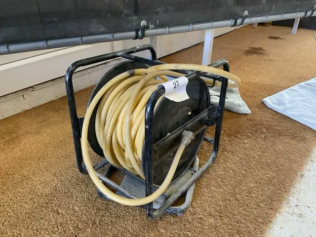 Dewalt luchtslanghaspel - afbeelding 2 van  3