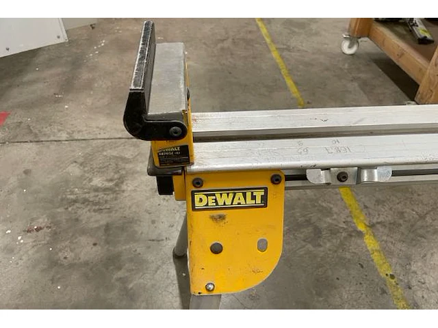 Dewalt materiaal steun - afbeelding 4 van  5