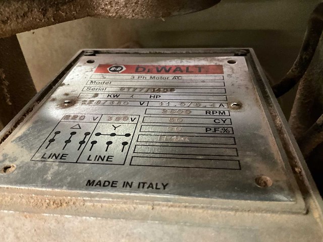 Dewalt radiaalzaagmachine - afbeelding 8 van  8