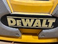 Dewalt radio - afbeelding 3 van  6