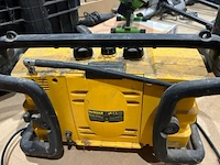 Dewalt radio - afbeelding 4 van  6