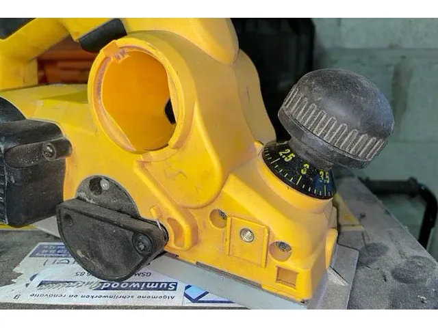 Dewalt schaafmachine - afbeelding 4 van  5