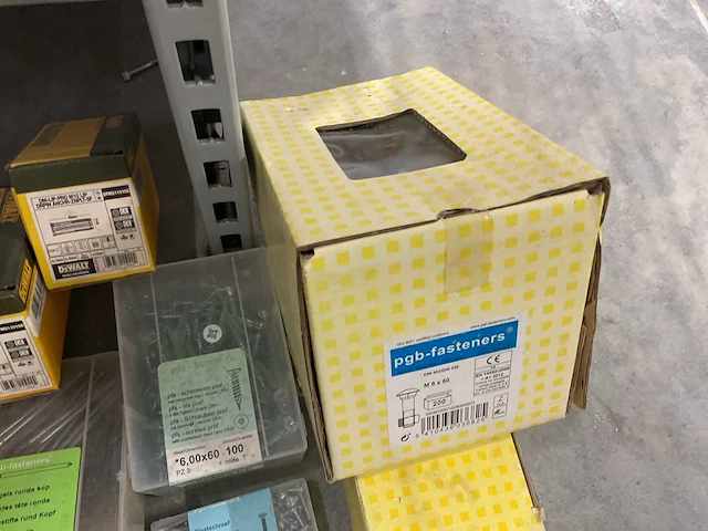 Dewalt schroeven en bevestigen - afbeelding 2 van  12